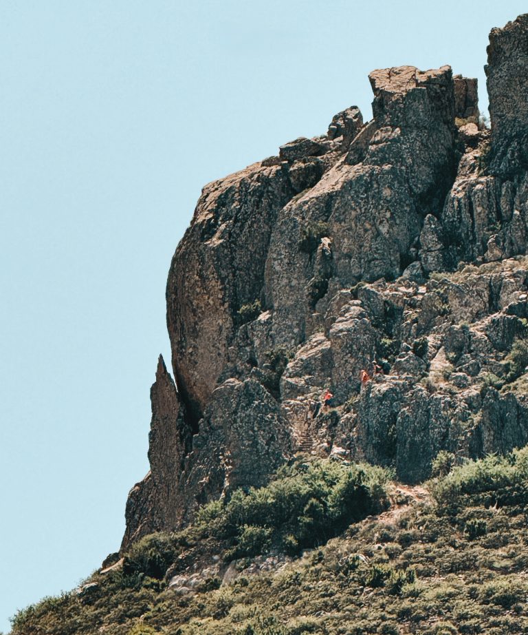 Senderistas en La Fortaleza Vallehermoso