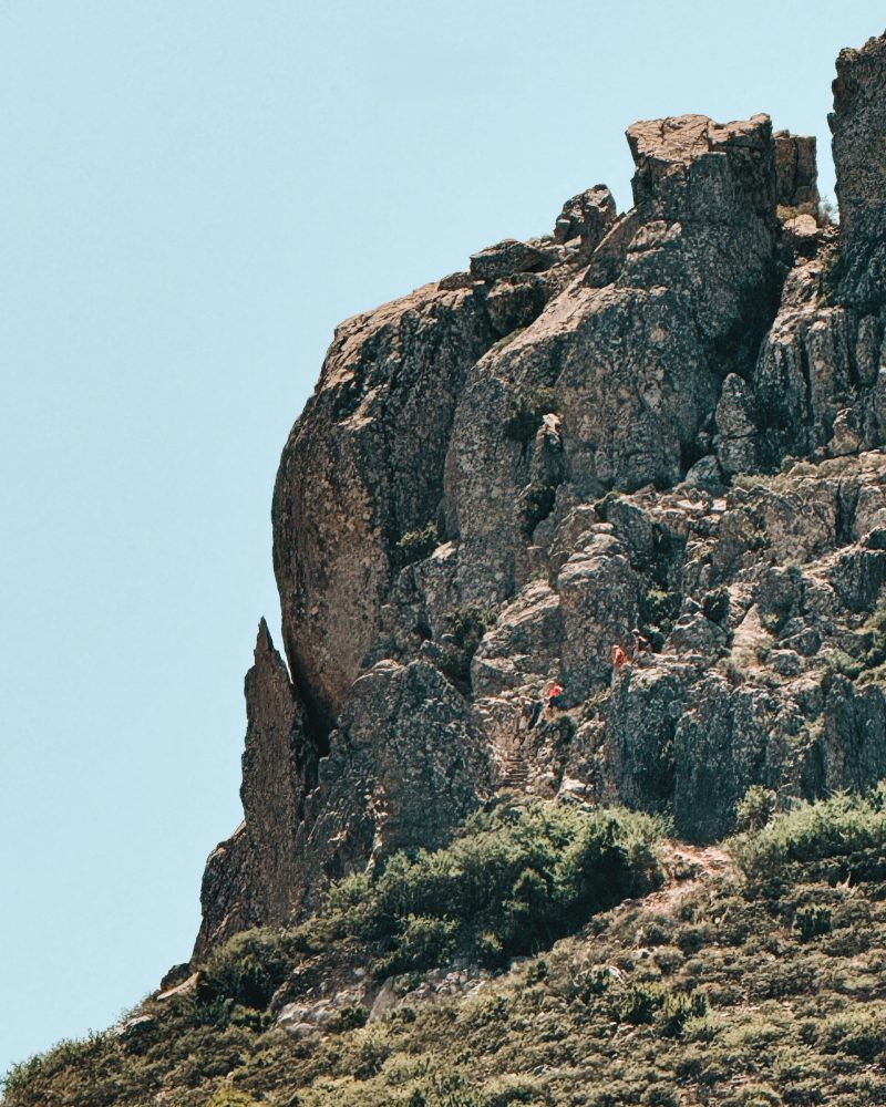 Senderistas en La Fortaleza Vallehermoso