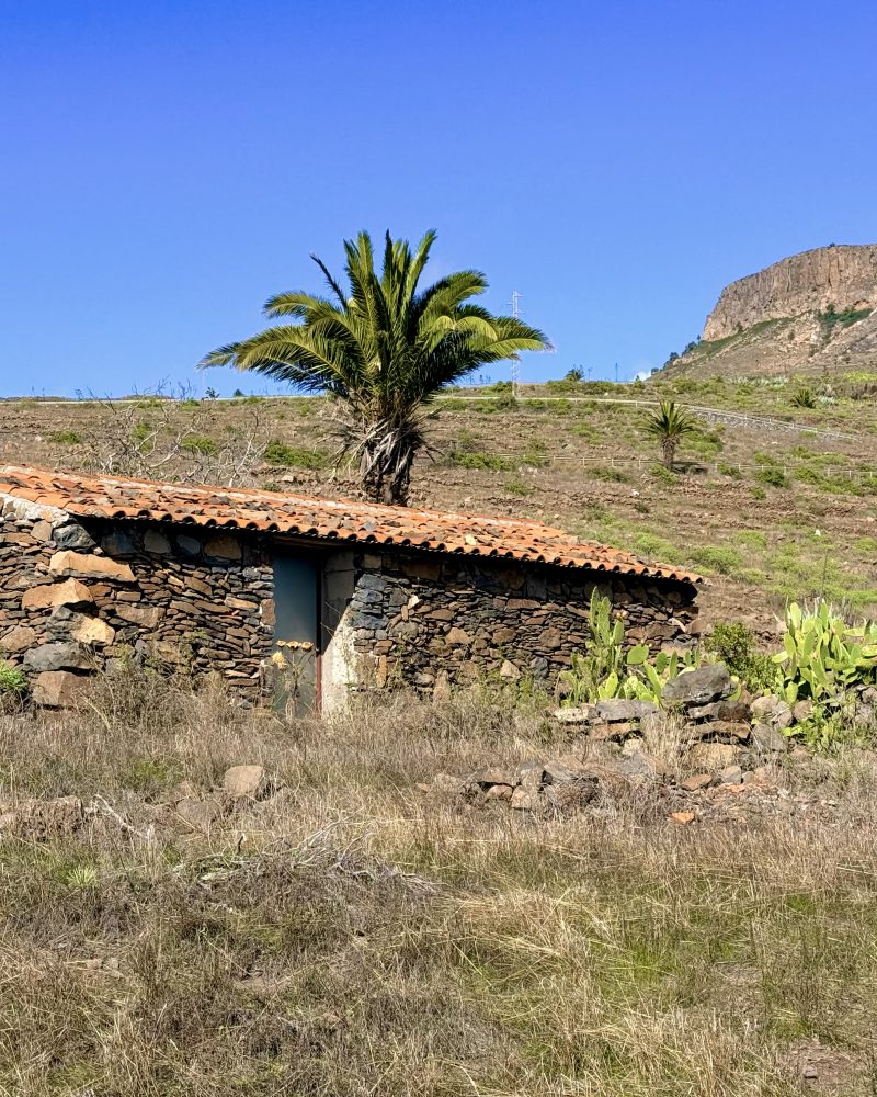 Camino de senderismo en Vallehermoso
